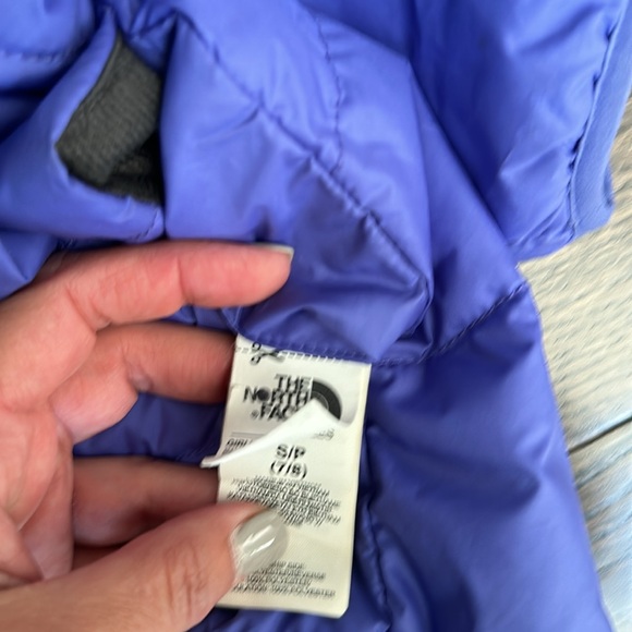 Girls reversible The North Face jacket - Picture 4 of 6